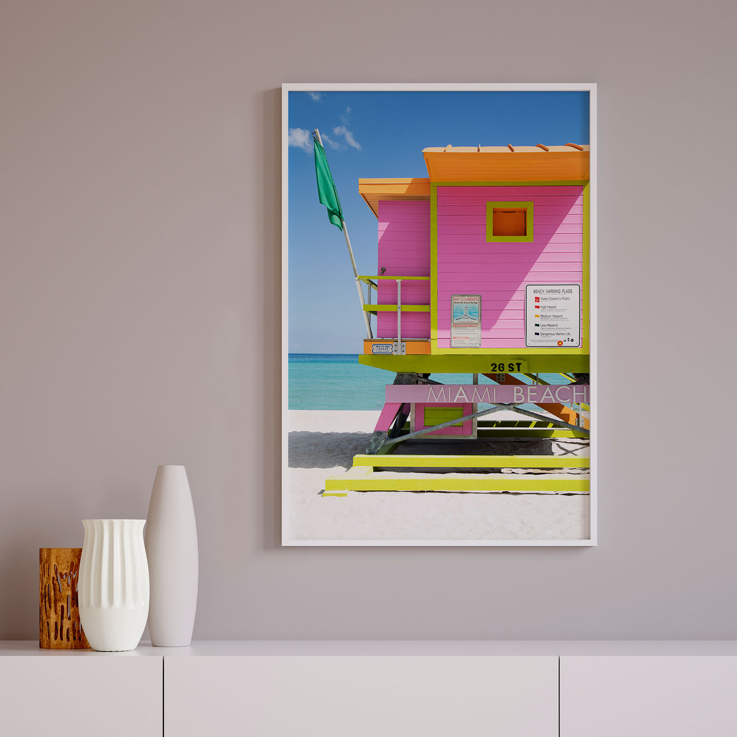 Miami no. 1 av Camilla Schmidt